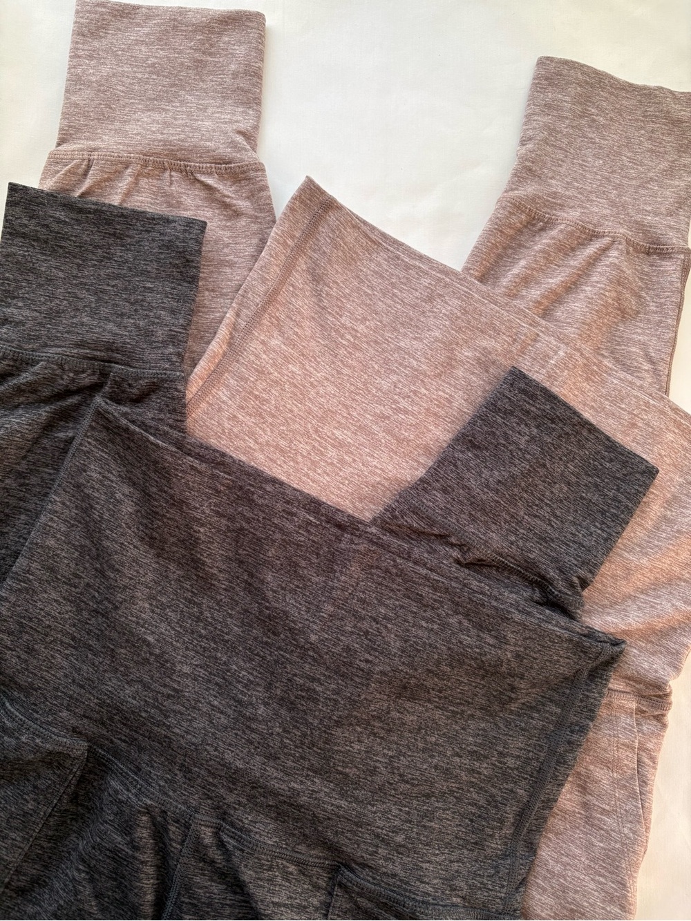 LOT OF 2 Aerie Hugger High Rise Joggers Size Medium M Regular Fit Sweats